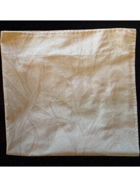 Frette Italy Euro Sham Leaf Pattern 26 x 26